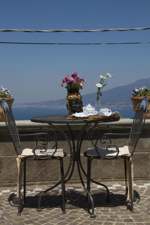 Villa Hilda Vico Equense Pokoj fotografie